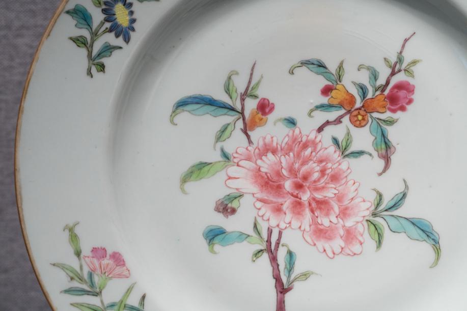 DSC03592-广彩花卉纹章盘-清-珐琅