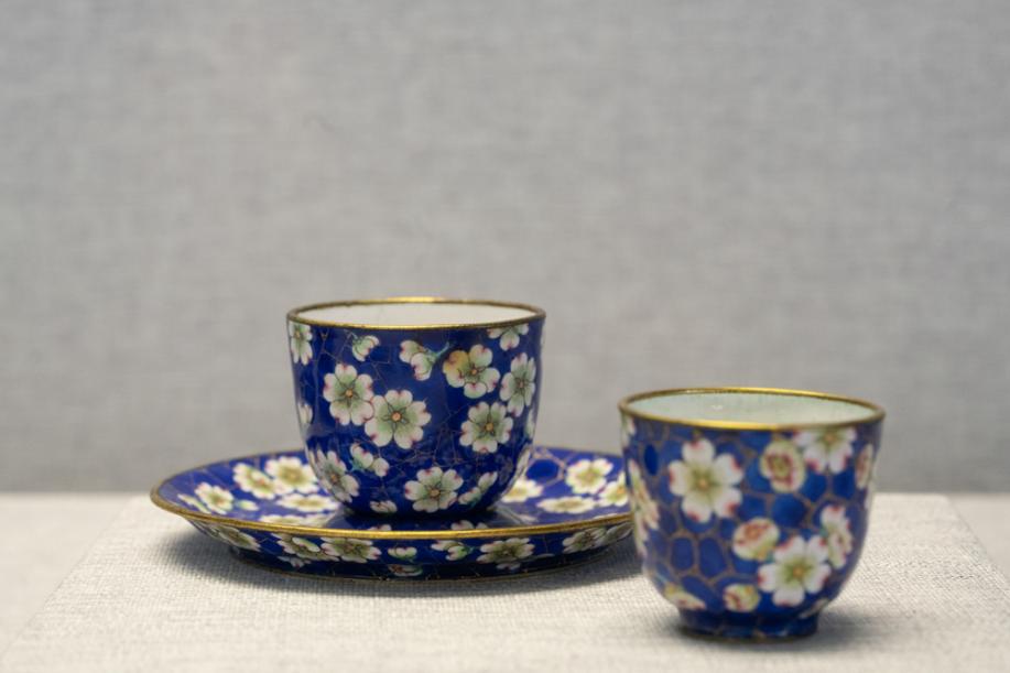 DSC03928-冰梅纹杯碟-清-珐琅