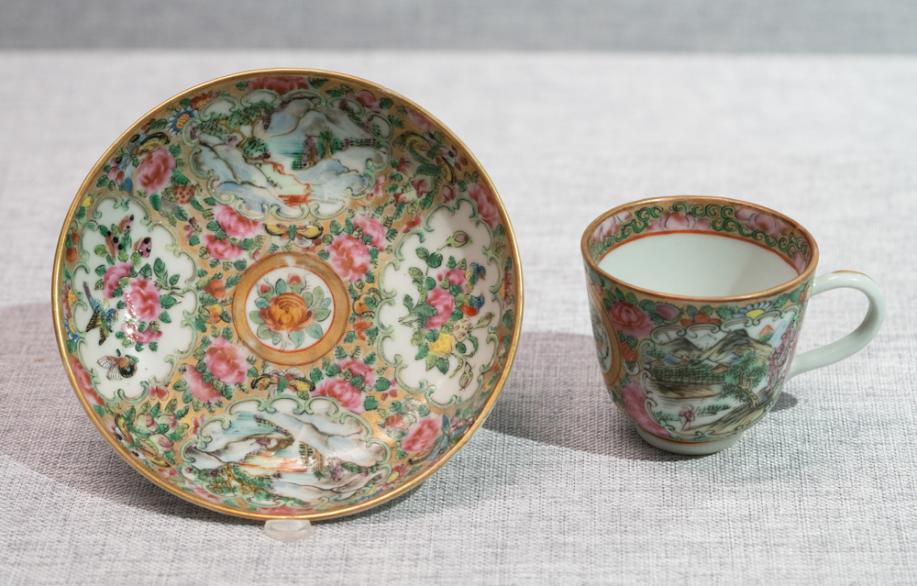 DSC03529-广彩开光山水花卉纹杯碟-珐琅