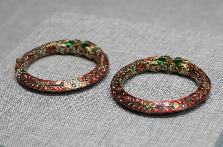 DSC03540-透明珐琅嵌宝石手镯-19世纪-印度