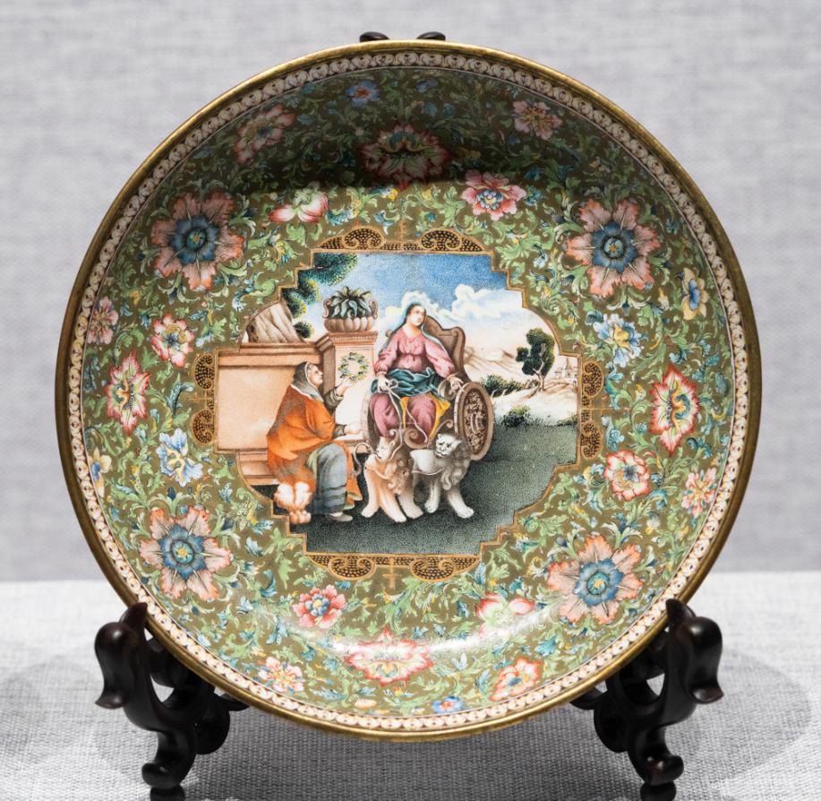 DSC03889-开光西洋人物图盖碗连碟-清-珐琅